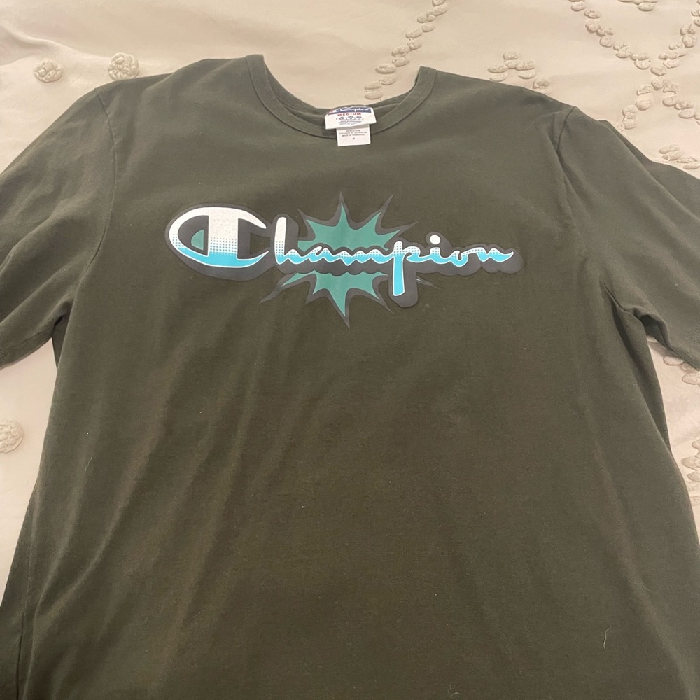 Dark olive green champion tshirt